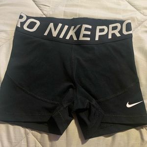 Black Nike pros